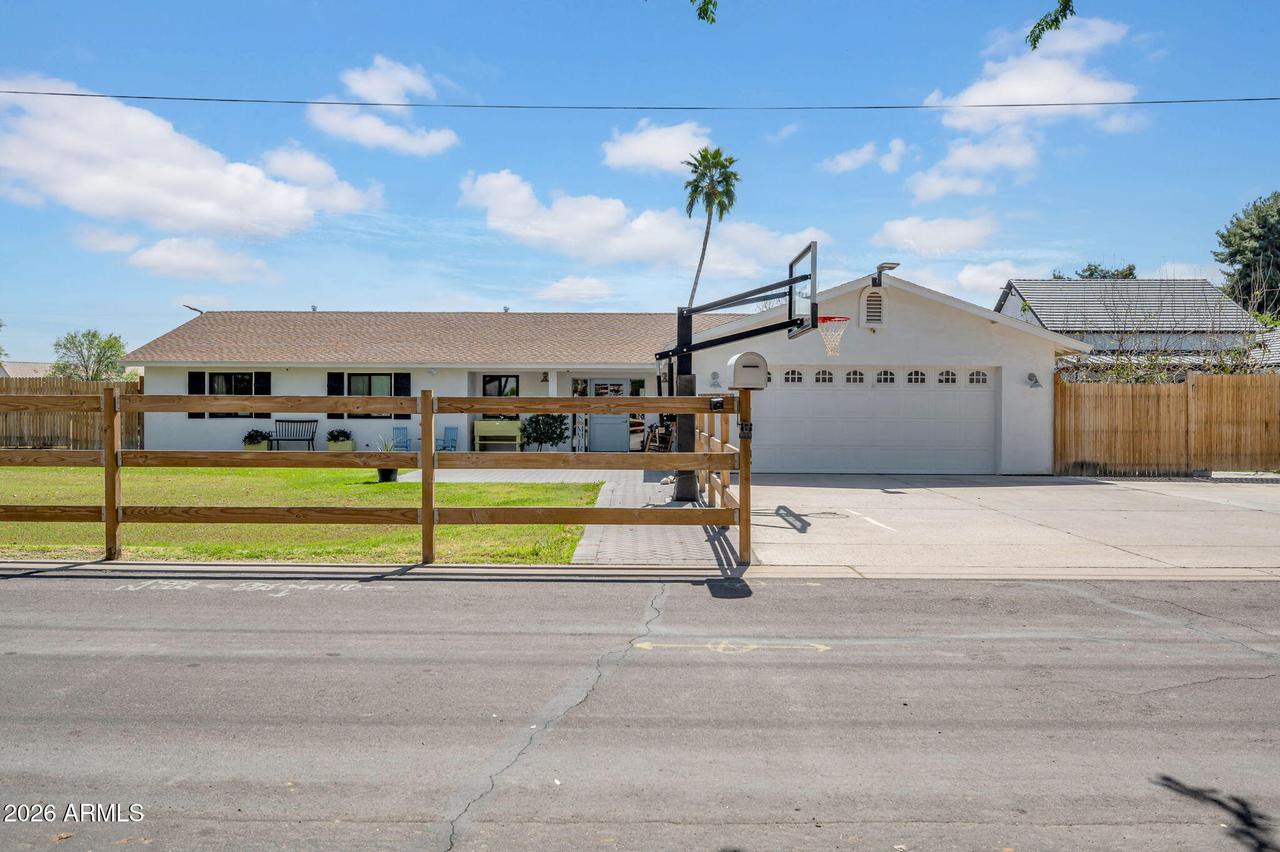 165 E Water Tank Rd., Gilbert, AZ 85296