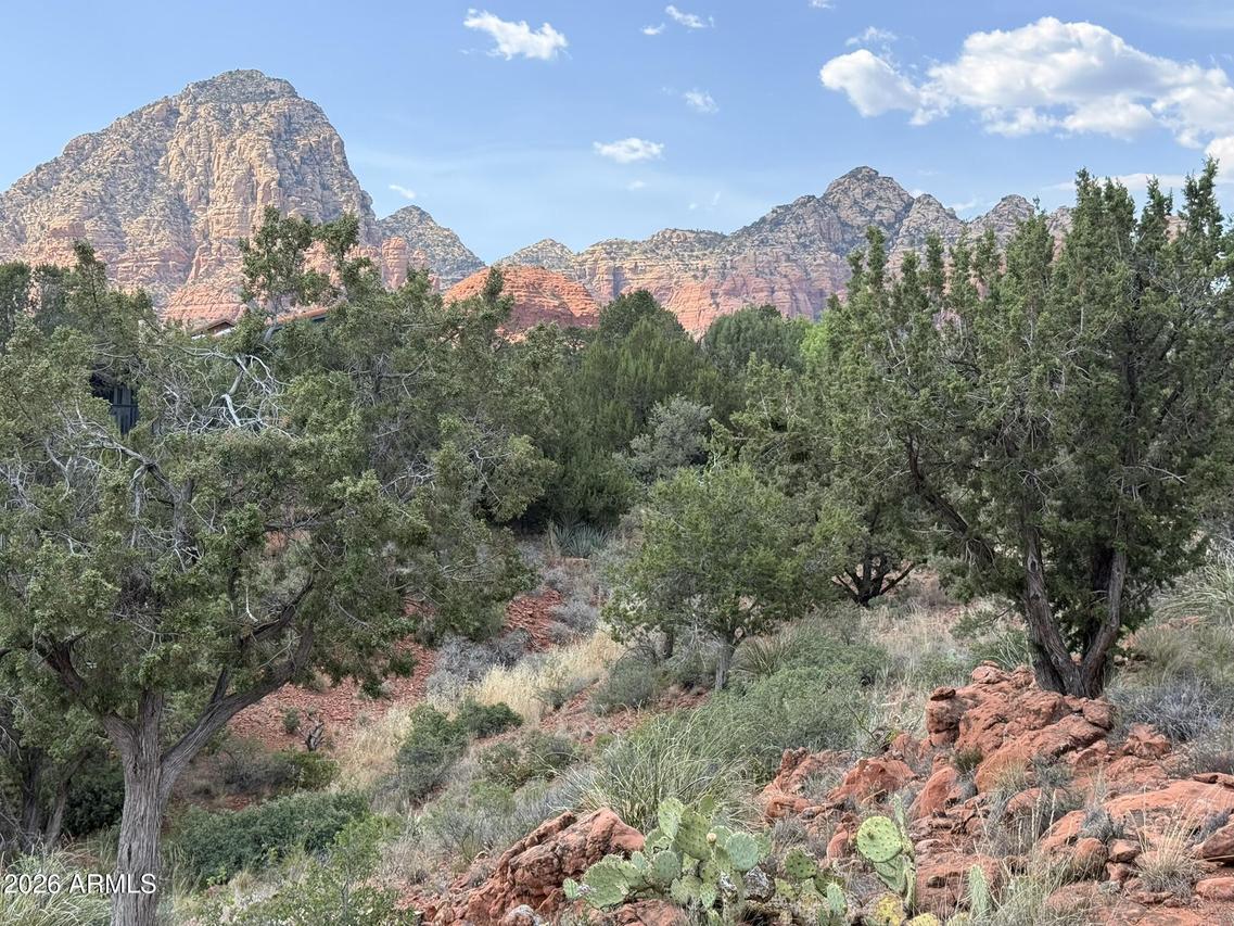 50 San Luis Cir. #18 & 19, Sedona, AZ 86336
