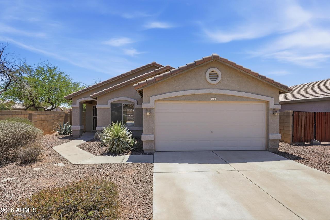 6517 W Cocopah St., Phoenix, AZ 85043