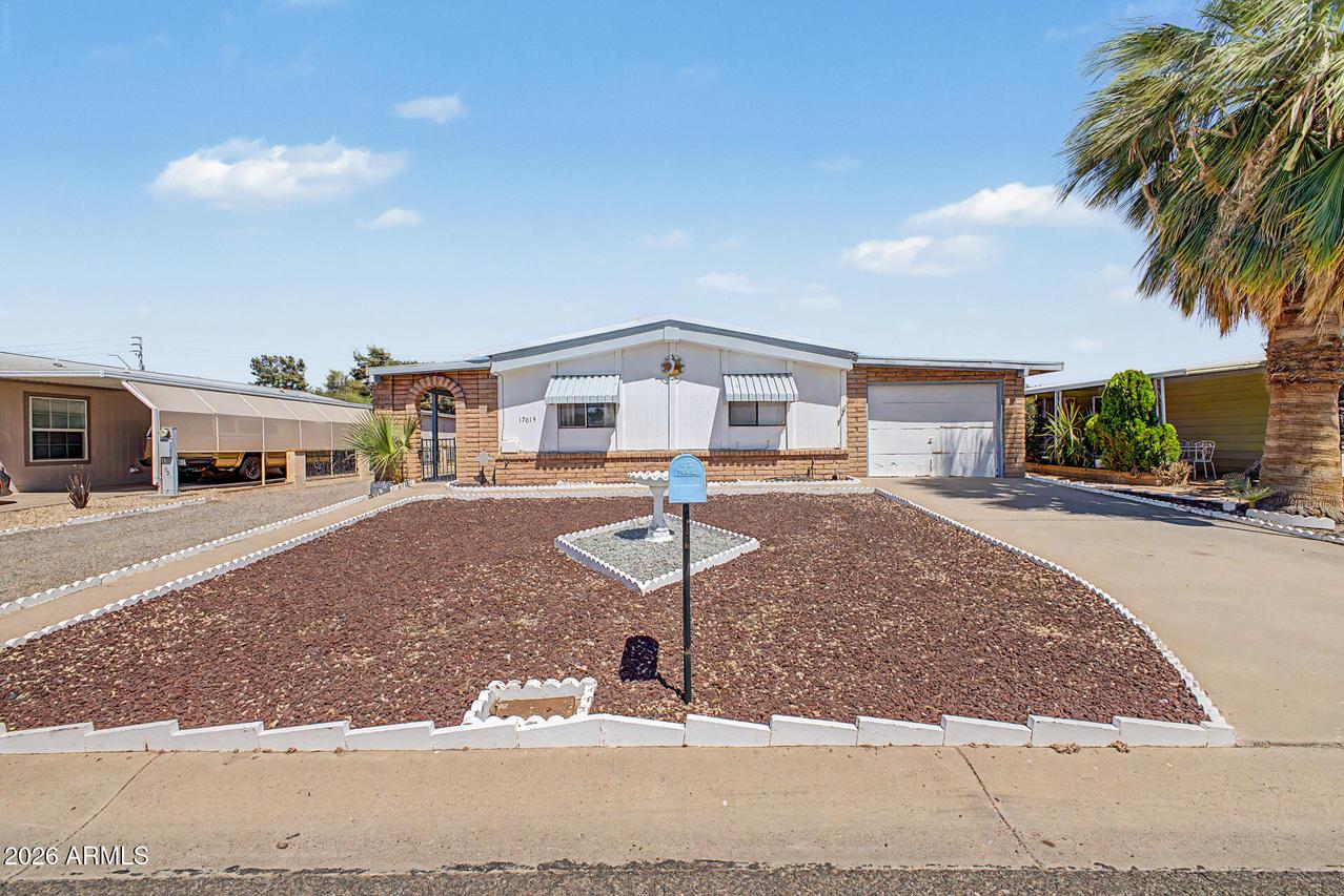 17615 N 15th Pl., Phoenix, AZ 85022