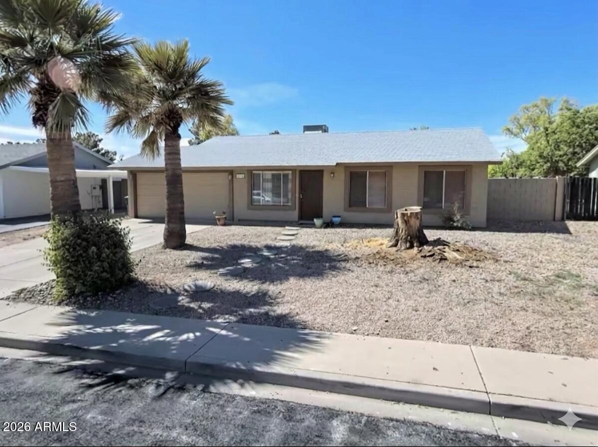 2474 E John Cabot Rd., Phoenix, AZ 85032