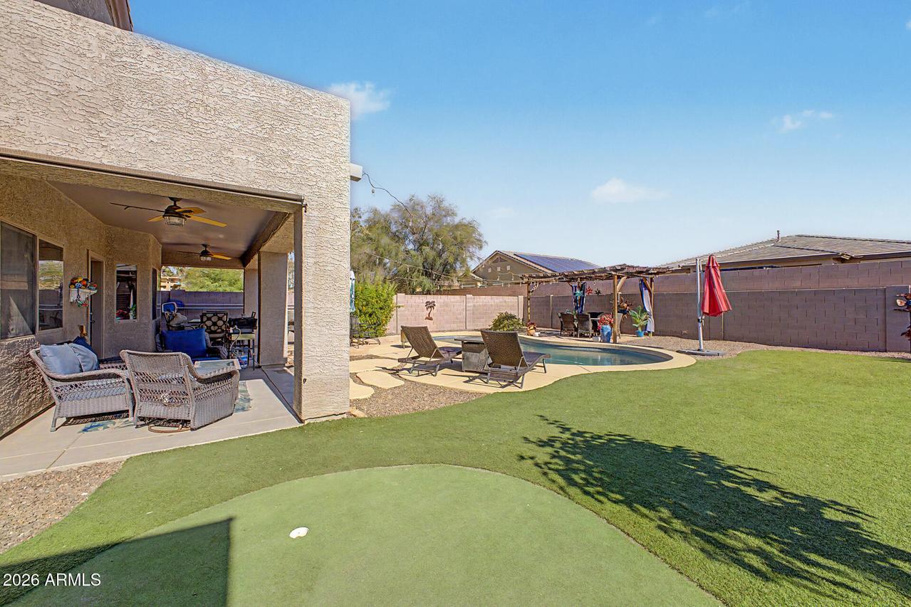 893 W Torrey Pines Blvd., Casa Grande, AZ 85122