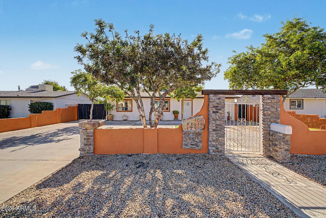 17432 N 20th St., Phoenix, AZ 85022
