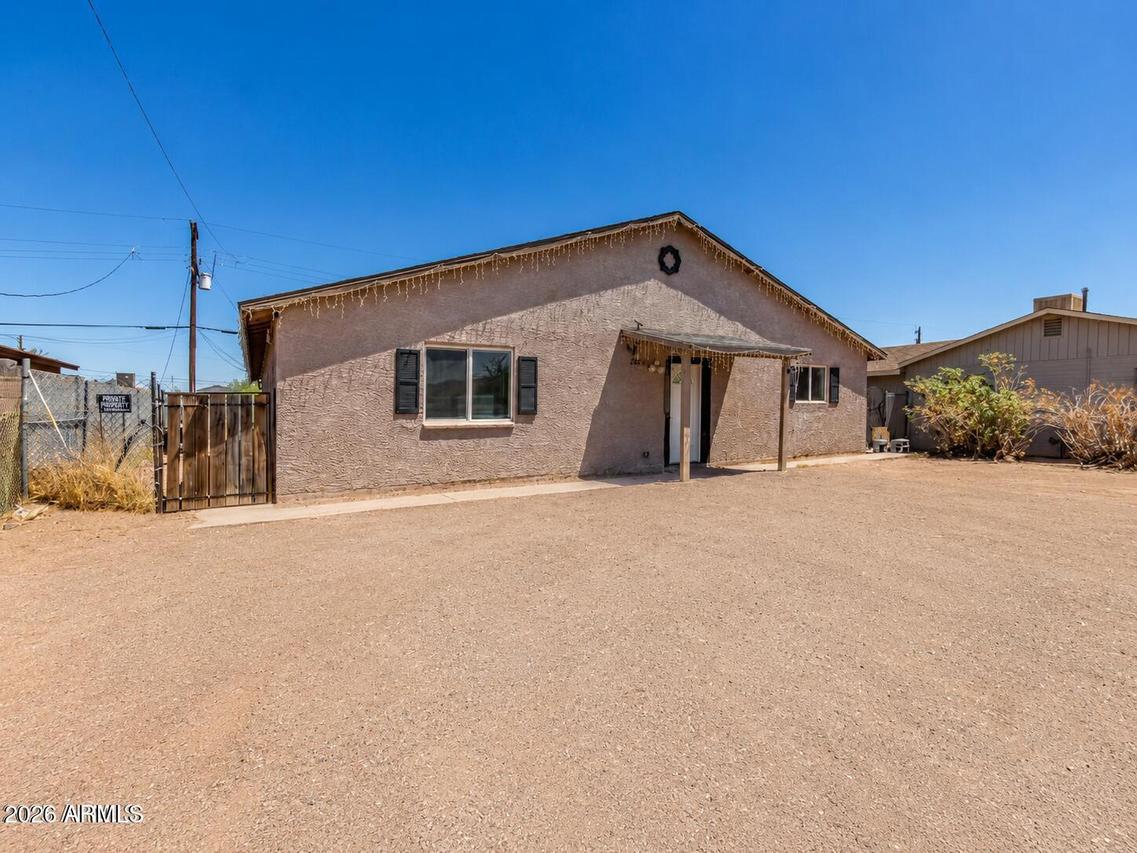 2828 E Chipman Rd., Phoenix, AZ 85040