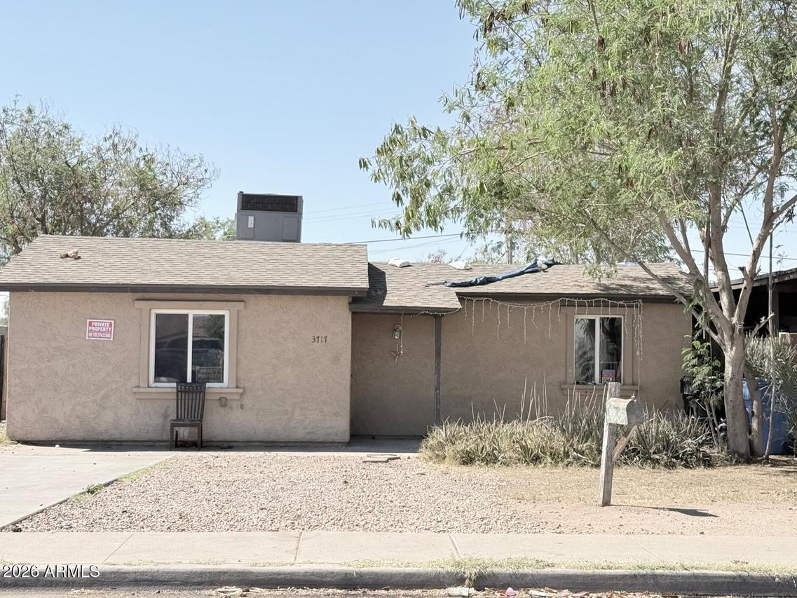 3717 W Latham St., Phoenix, AZ 85009