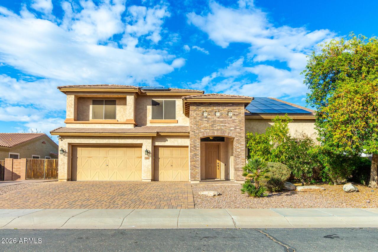 17988 W Roma Ave., Goodyear, AZ 85395