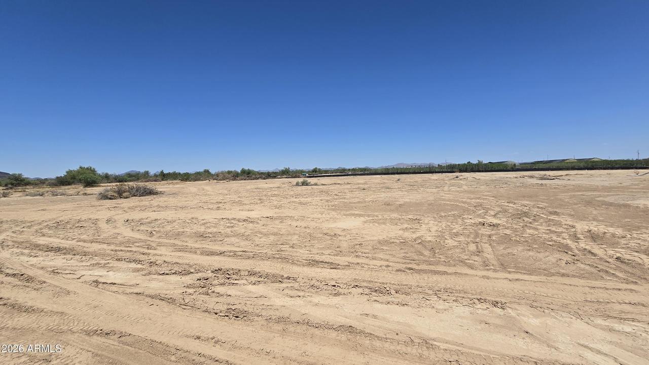 38XXX W Sherman St. #13, Tonopah, AZ 85354
