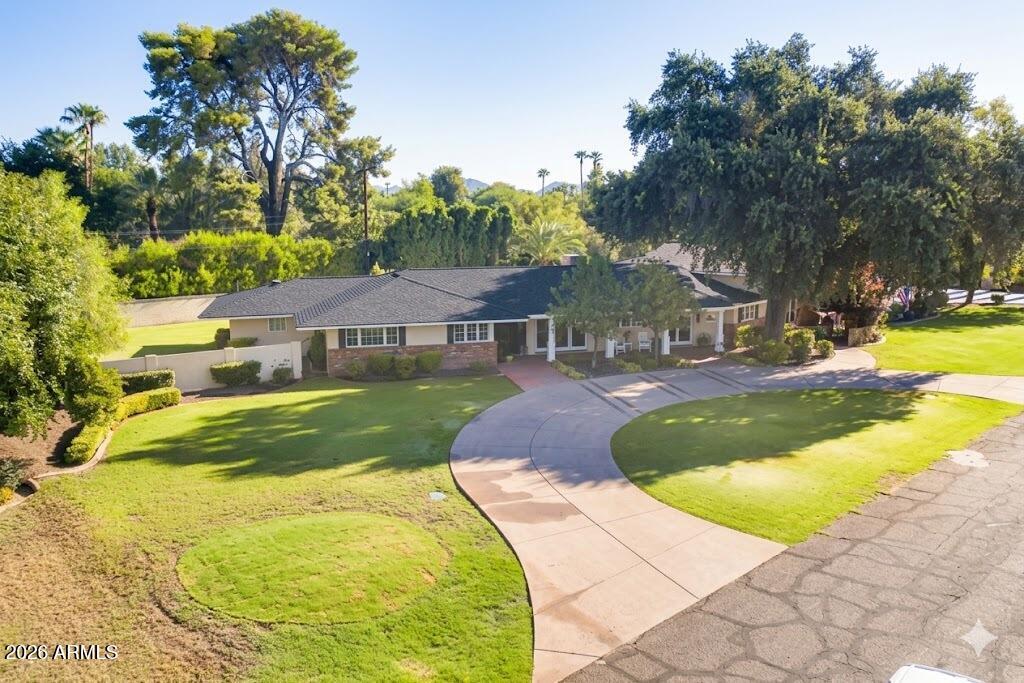 330 W Lawrence Rd., Phoenix, AZ 85013
