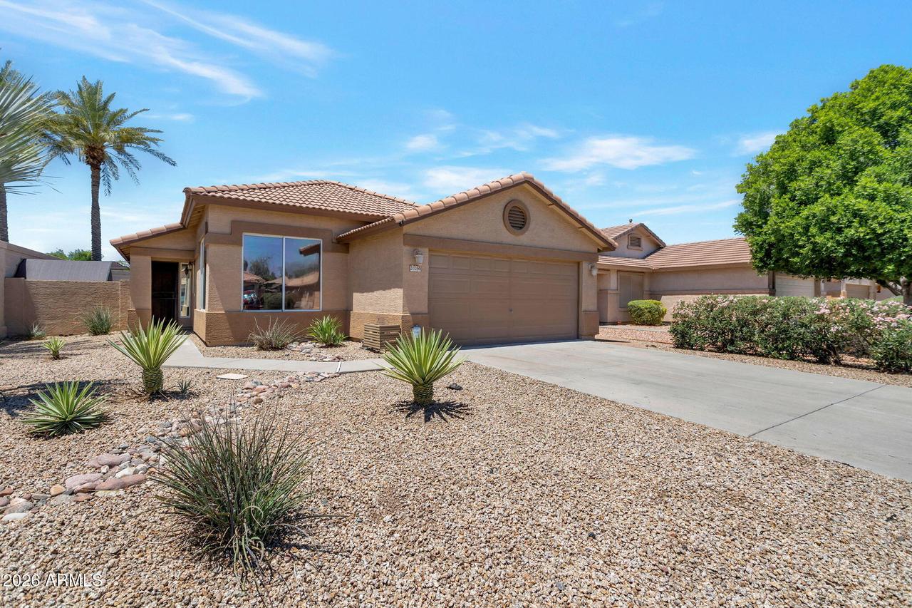 20266 N 82nd Ln., Peoria, AZ 85382