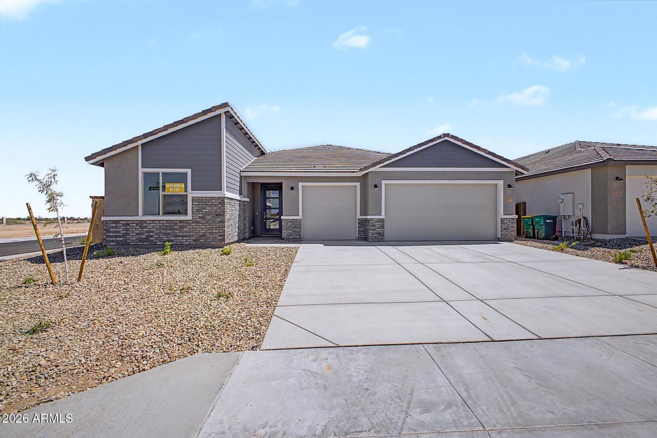 19173 W Palmaritas Dr., Waddell, AZ 85355