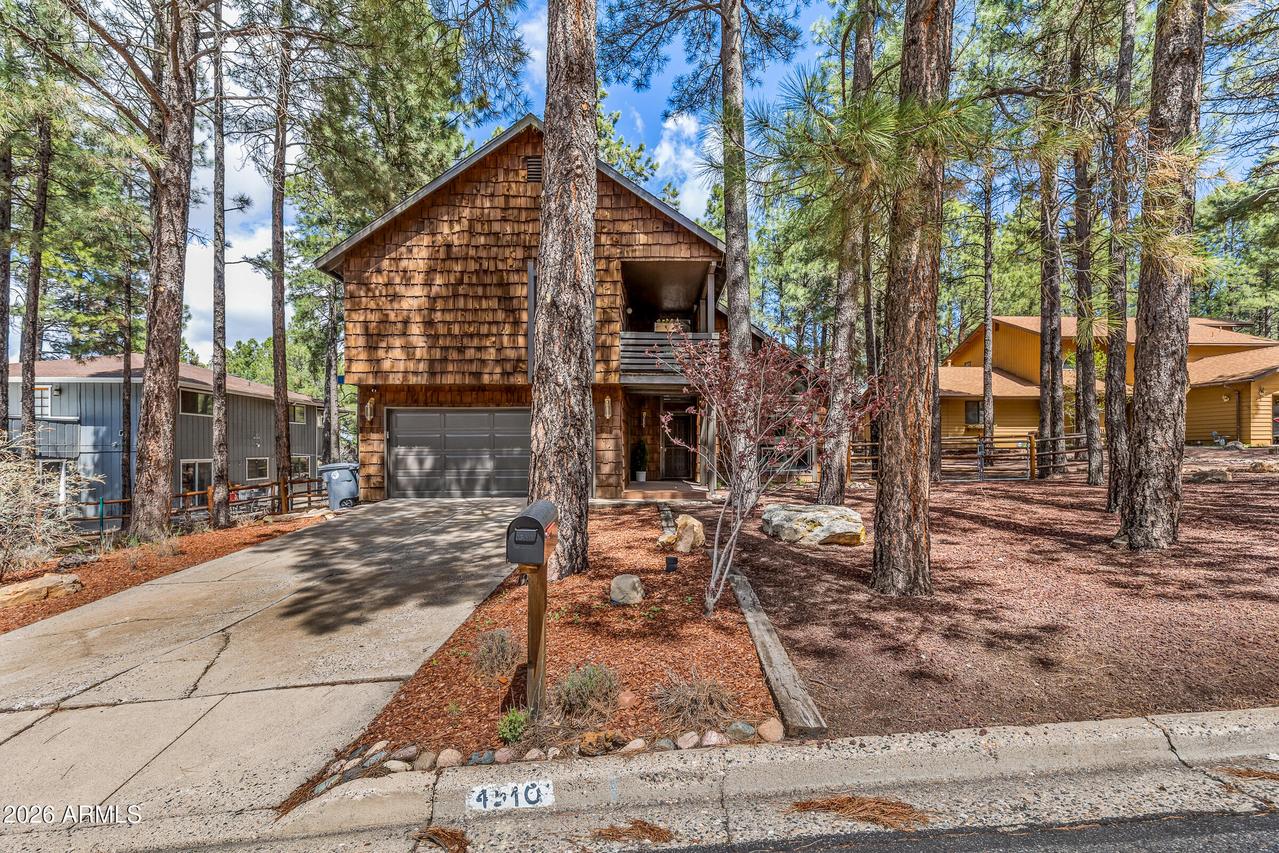 4510 E Winged Foot Ln., Flagstaff, AZ 86004