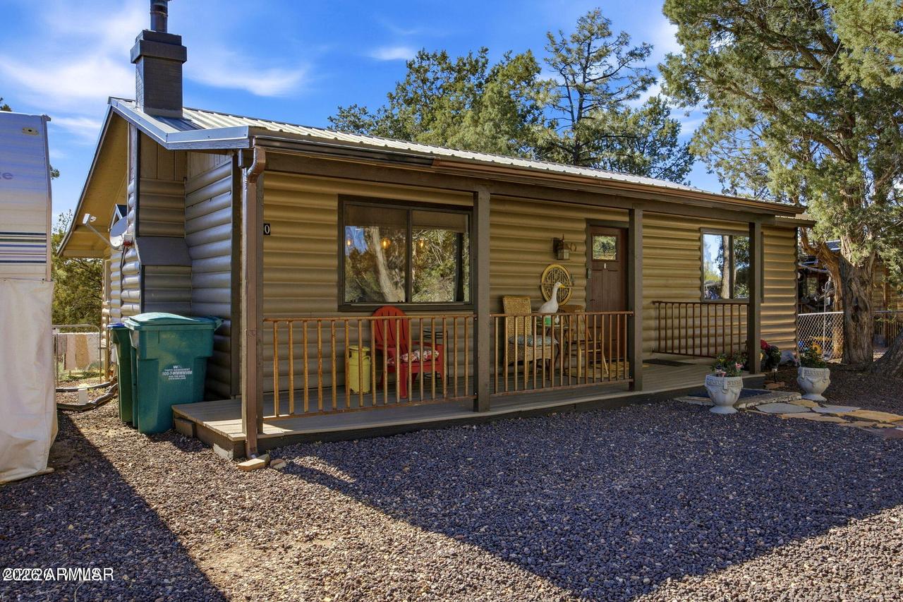 1000 S 11th Ave., Show Low, AZ 85901
