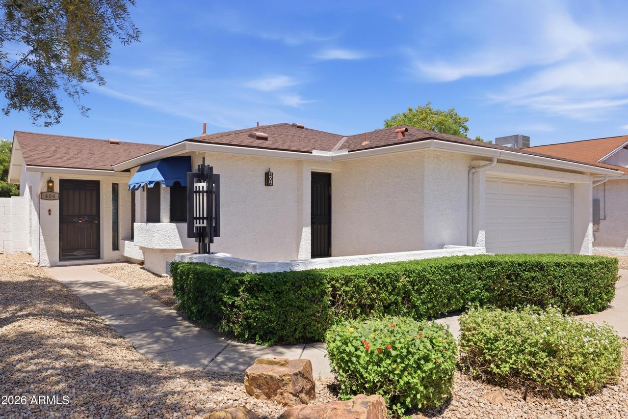 406 W Beverly Ln., Phoenix, AZ 85023