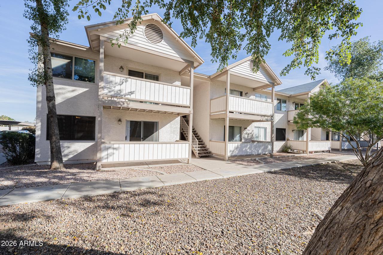 616 S Hardy Dr. #124, Tempe, AZ 85281