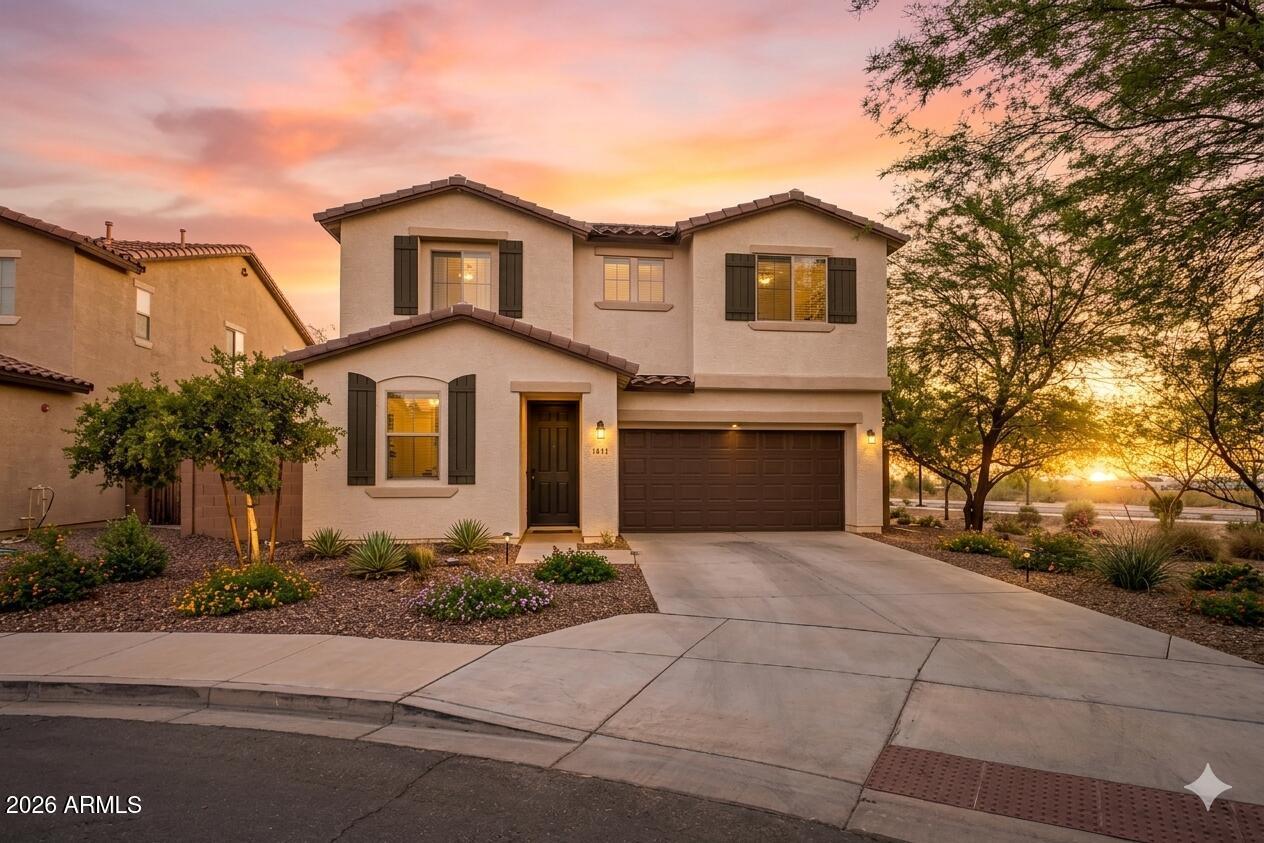 1649 N 212th Dr., Buckeye, AZ 85396