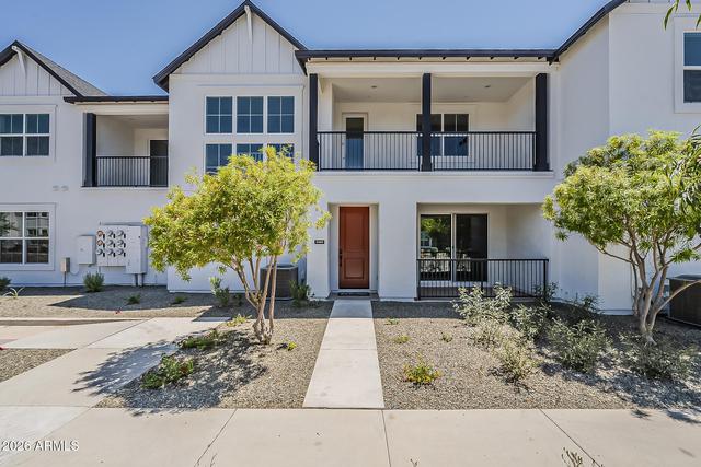New Homes with Master Bedrooms on the 1st Floor in Surprise: May 9th to May 15th