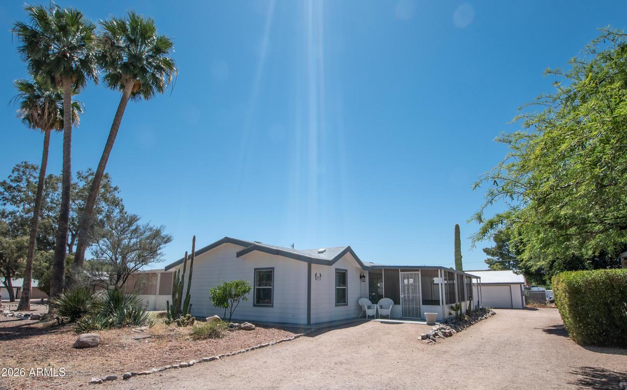 374 N Buckhorn Ct., Queen Valley, AZ 85118