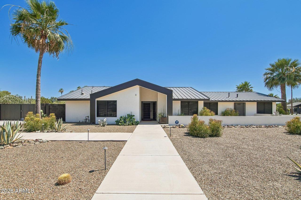 7001 E Dreyfus Ave., Scottsdale, AZ 85254