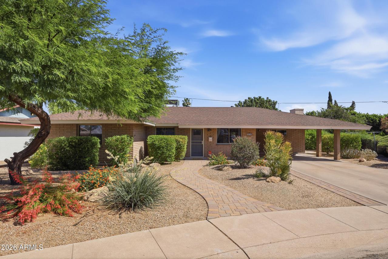 1236 E Del Rio Dr., Tempe, AZ 85282