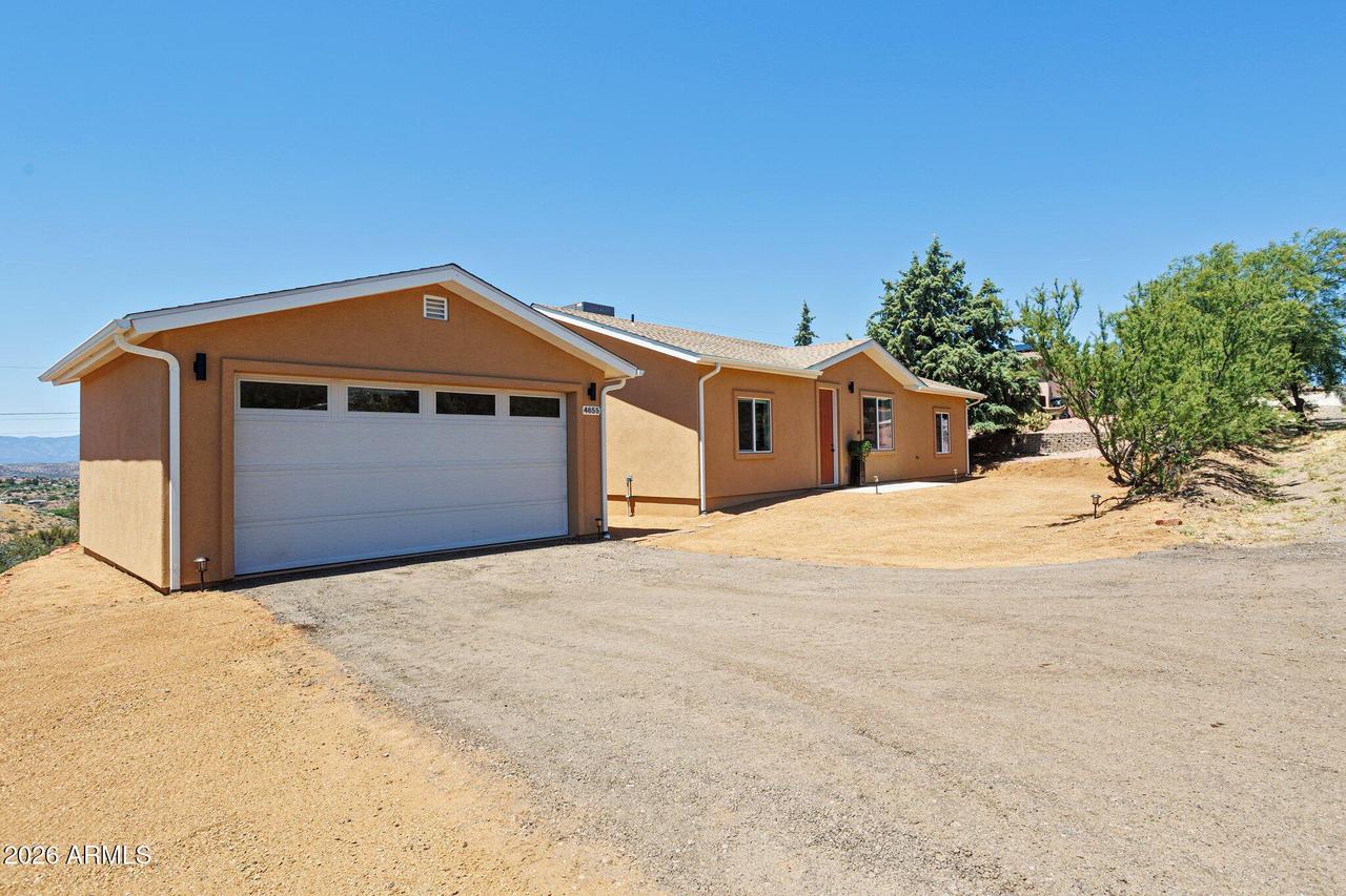 4655 E Kerry Dr., Rimrock, AZ 86335