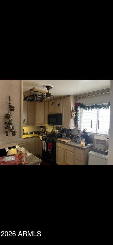 920 N 82nd St. #H108, Scottsdale, AZ 85257