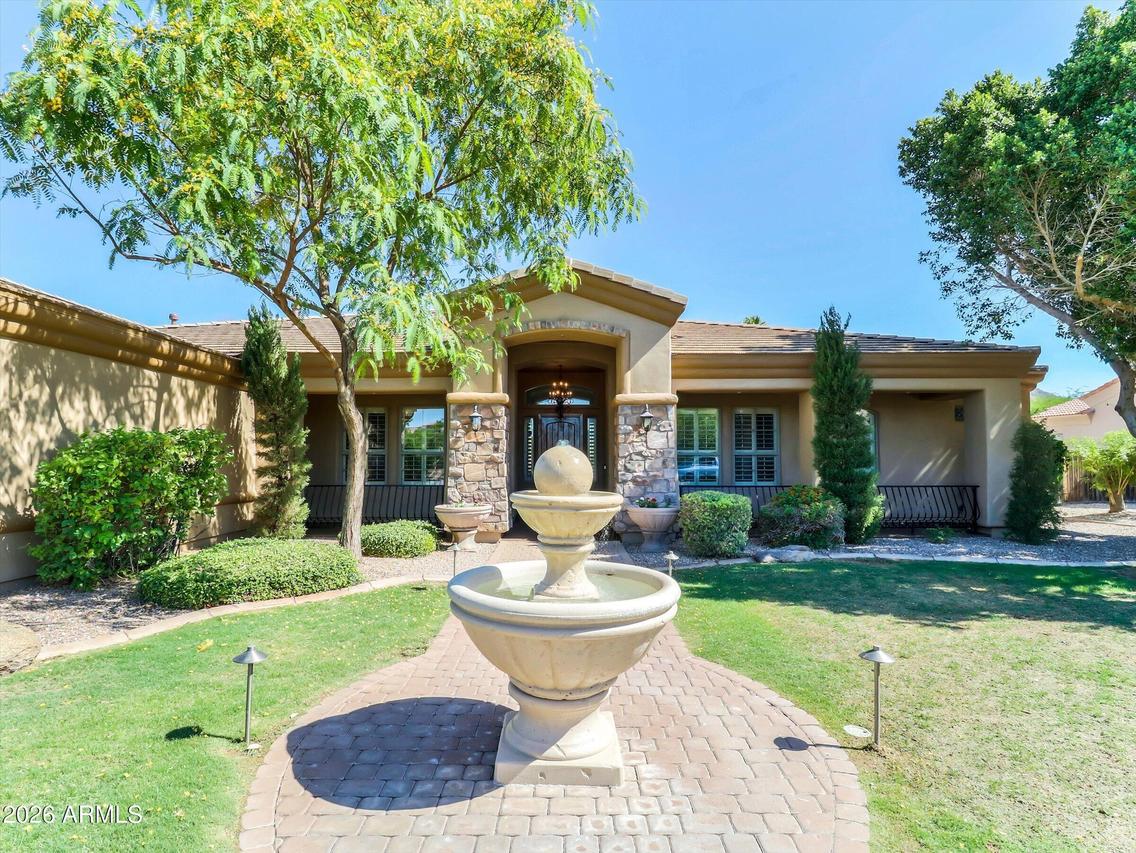 6610 W Avenida Del Sol, Glendale, AZ 85310