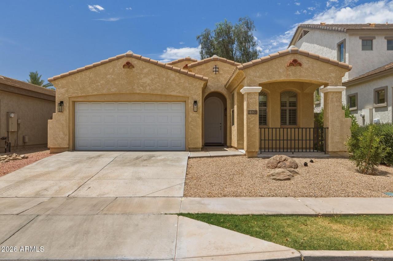 1570 S Chaparral Blvd., Gilbert, AZ 85296