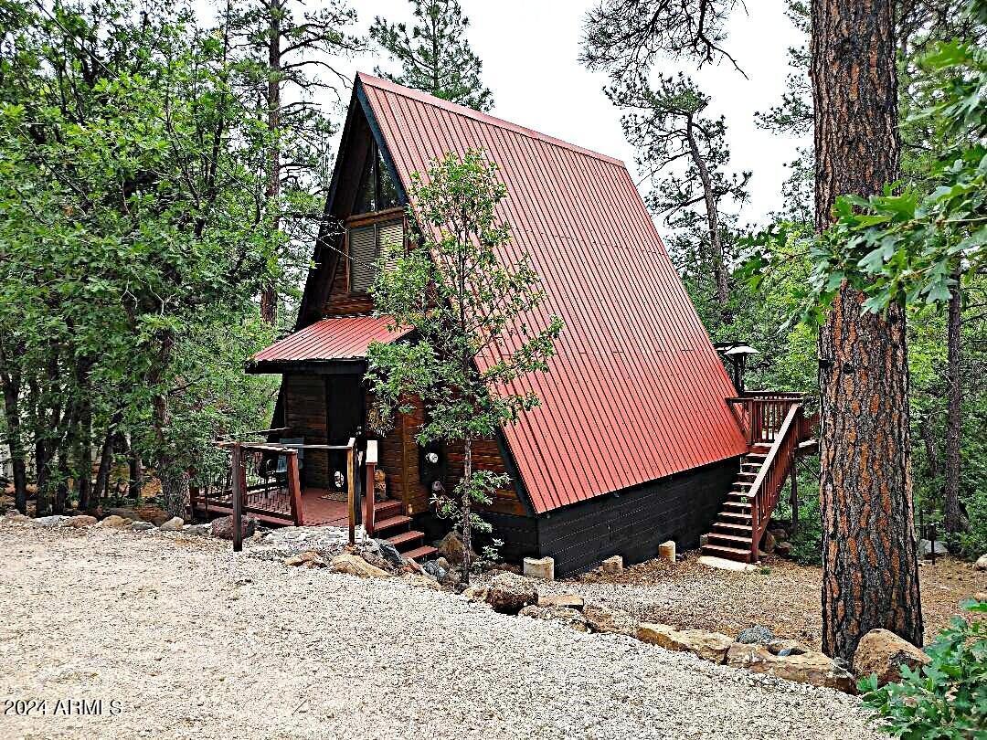 1305 E Cougar St., Munds Park, AZ 86017