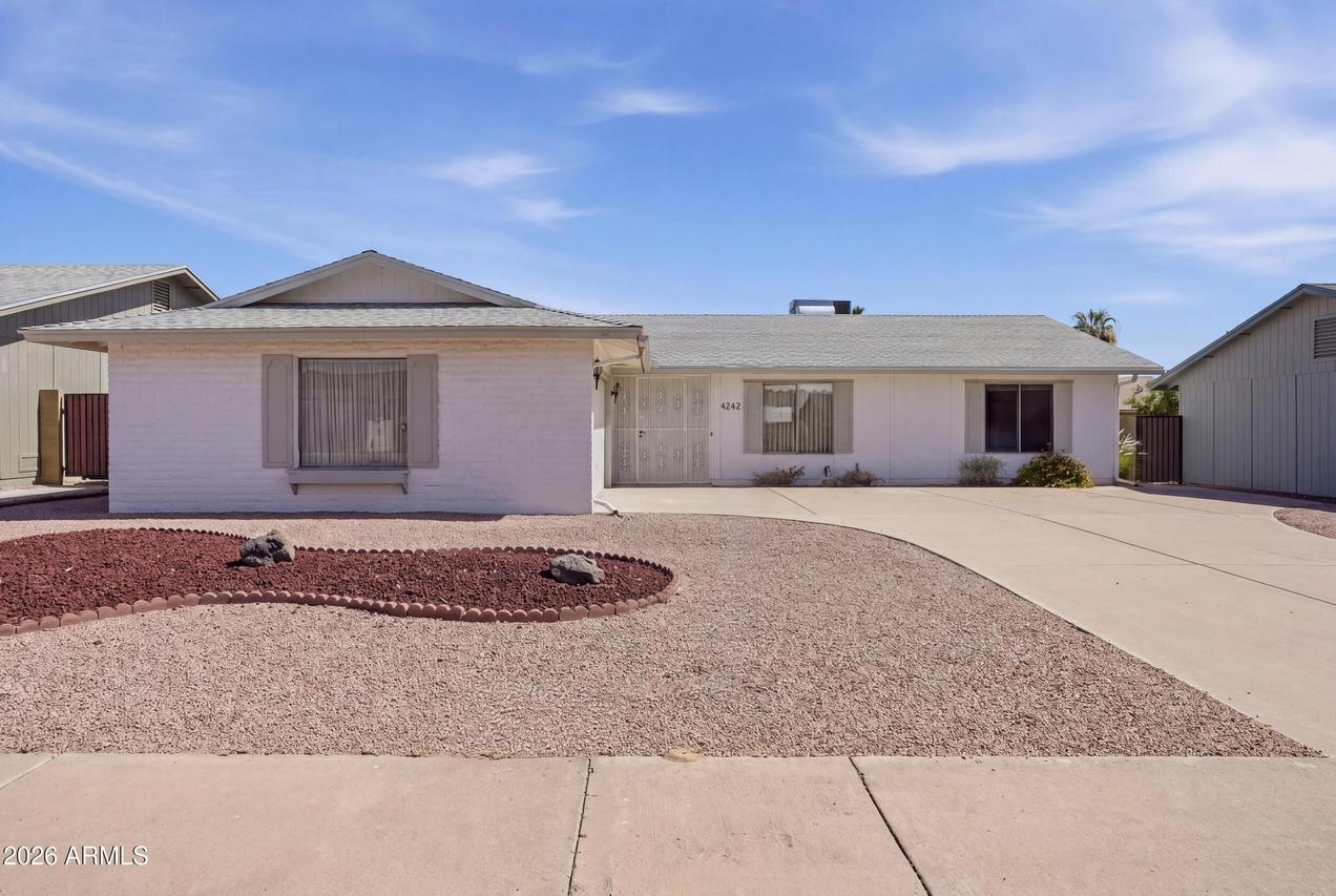 4242 E Hano St., Phoenix, AZ 85044