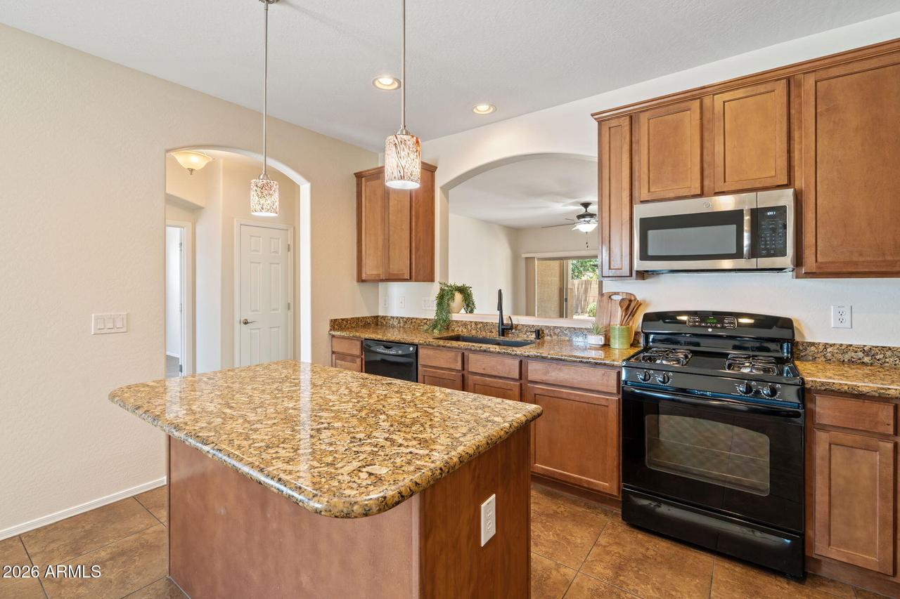 2924 E Coconino Dr., Gilbert, AZ 85298