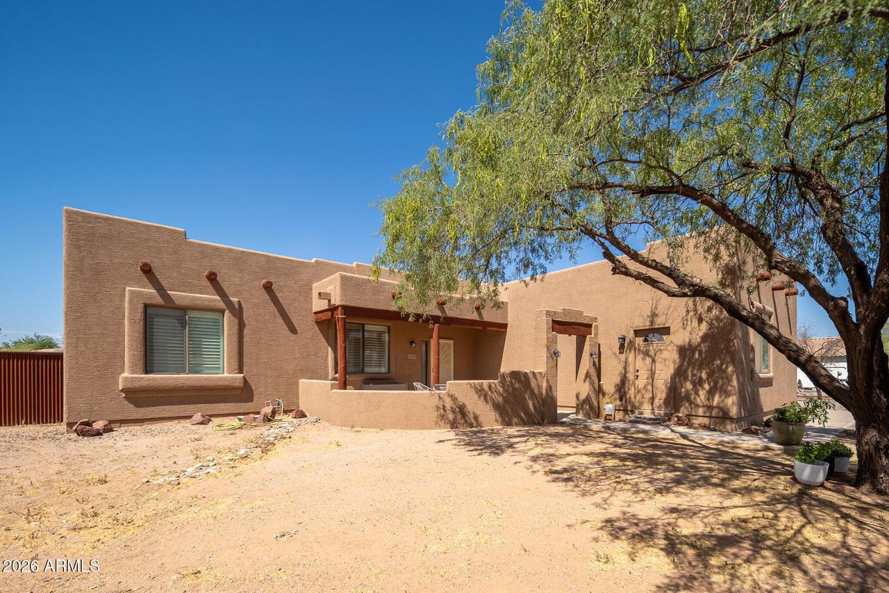 22016 W Beacon Ln., Wittmann, AZ 85361