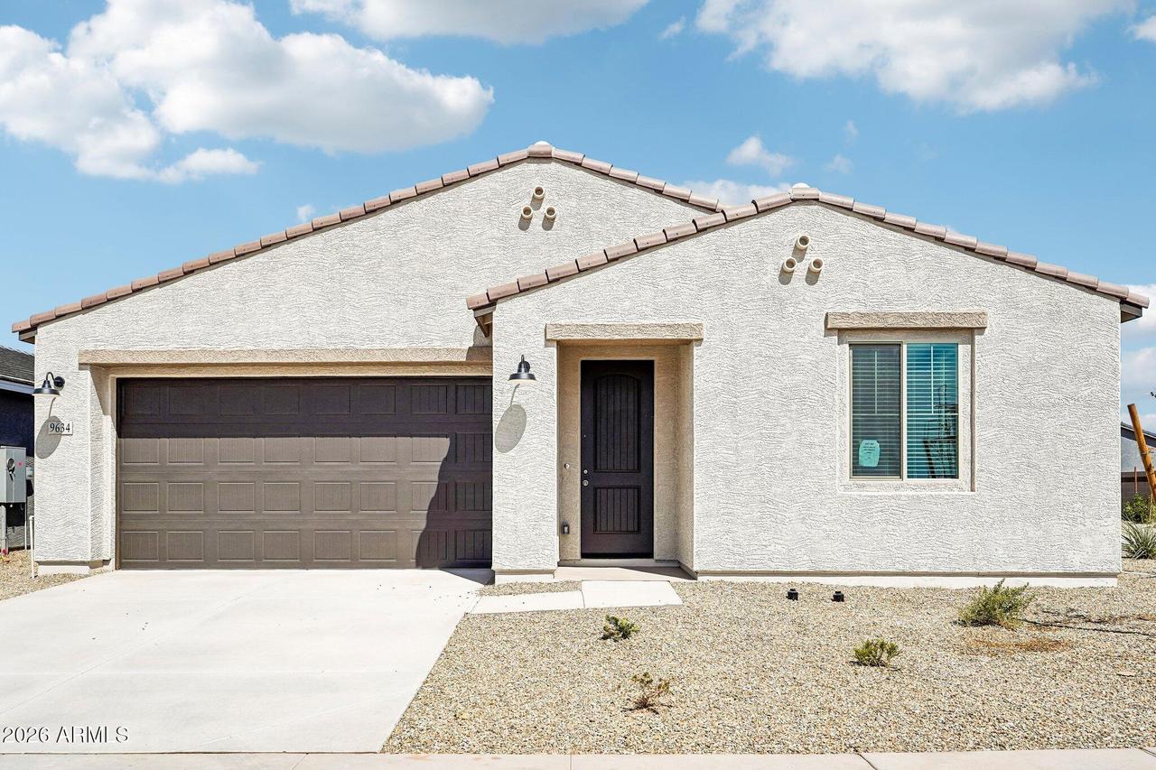 9634 W Gaby Rd., Tolleson, AZ 85353