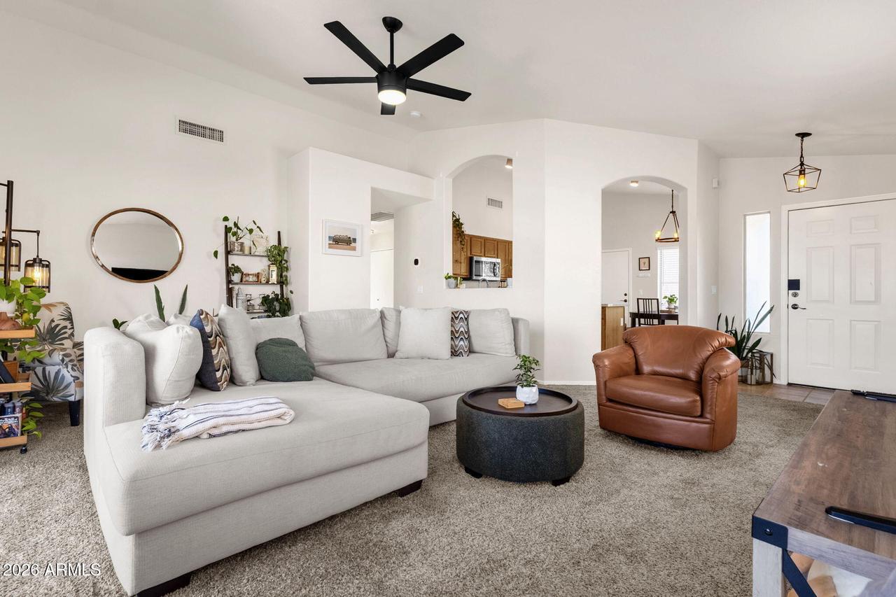 1216 W Pinon Ave., Gilbert, AZ 85233