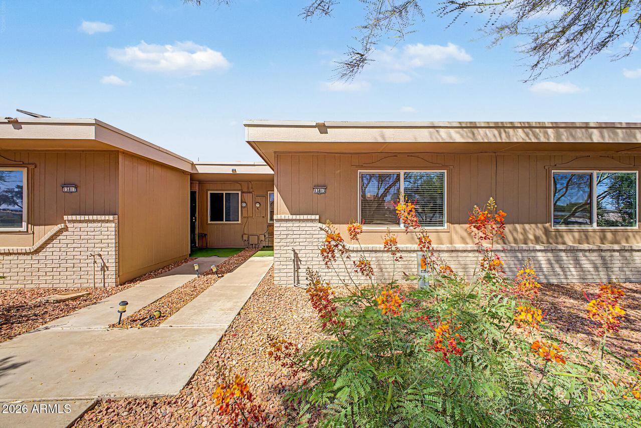 13813 N Thunderbird Blvd., Sun City, AZ 85351
