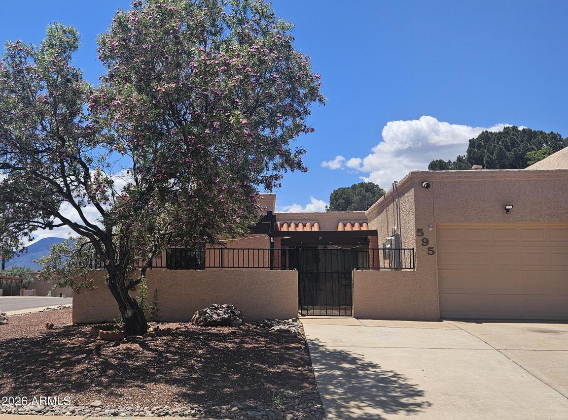 595 Camino  Mojado, Sierra Vista, AZ 85635
