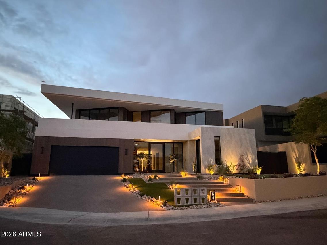 2224 E Solar Dr., Phoenix, AZ 85020