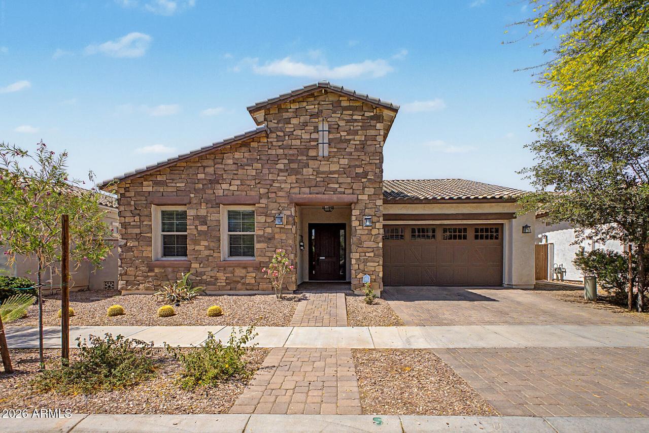 10210 E Stealth Ave., Mesa, AZ 85212