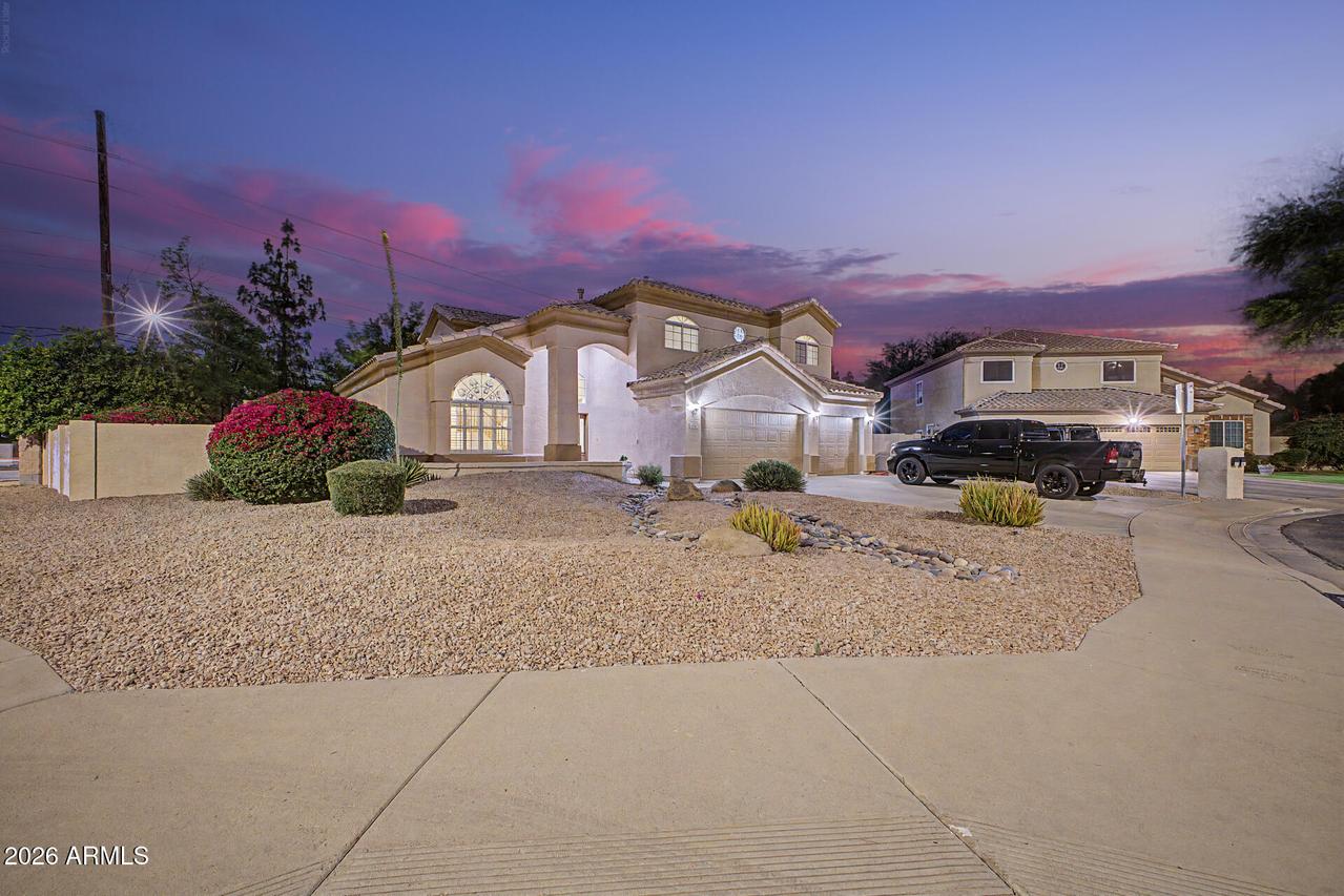1124 N Robin Ln., Mesa, AZ 85213