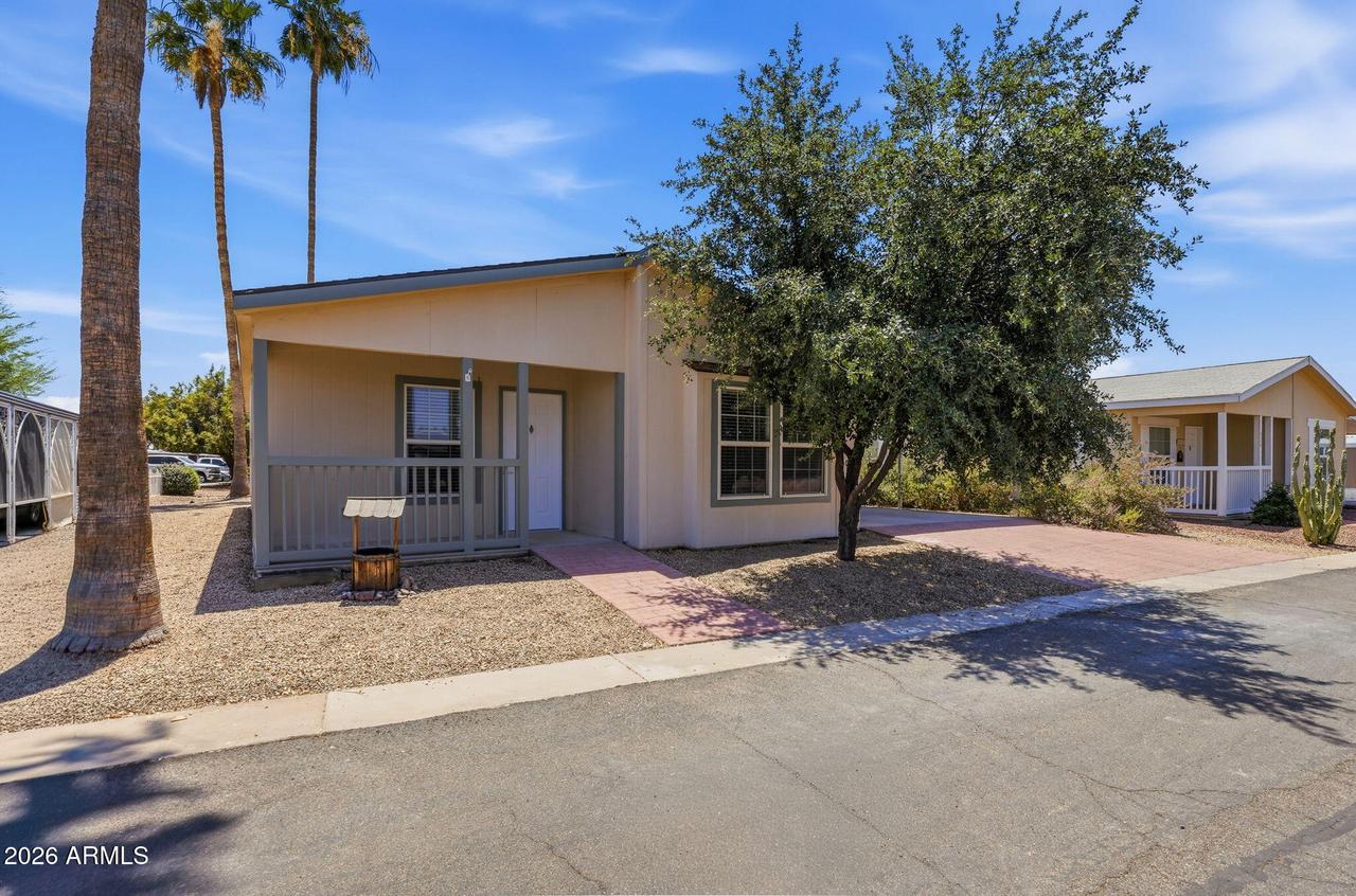 3104 E Broadway Rd. #125, Mesa, AZ 85204