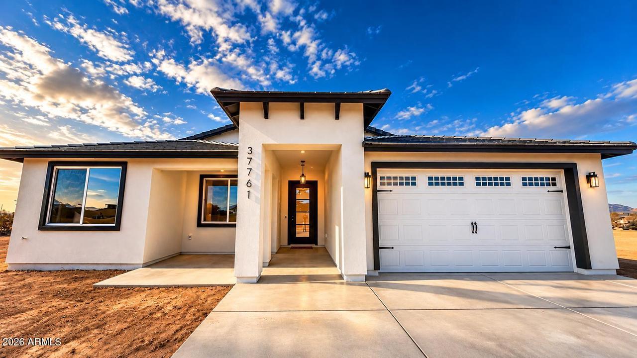 37761 W Montecito Ave., Tonopah, AZ 85354