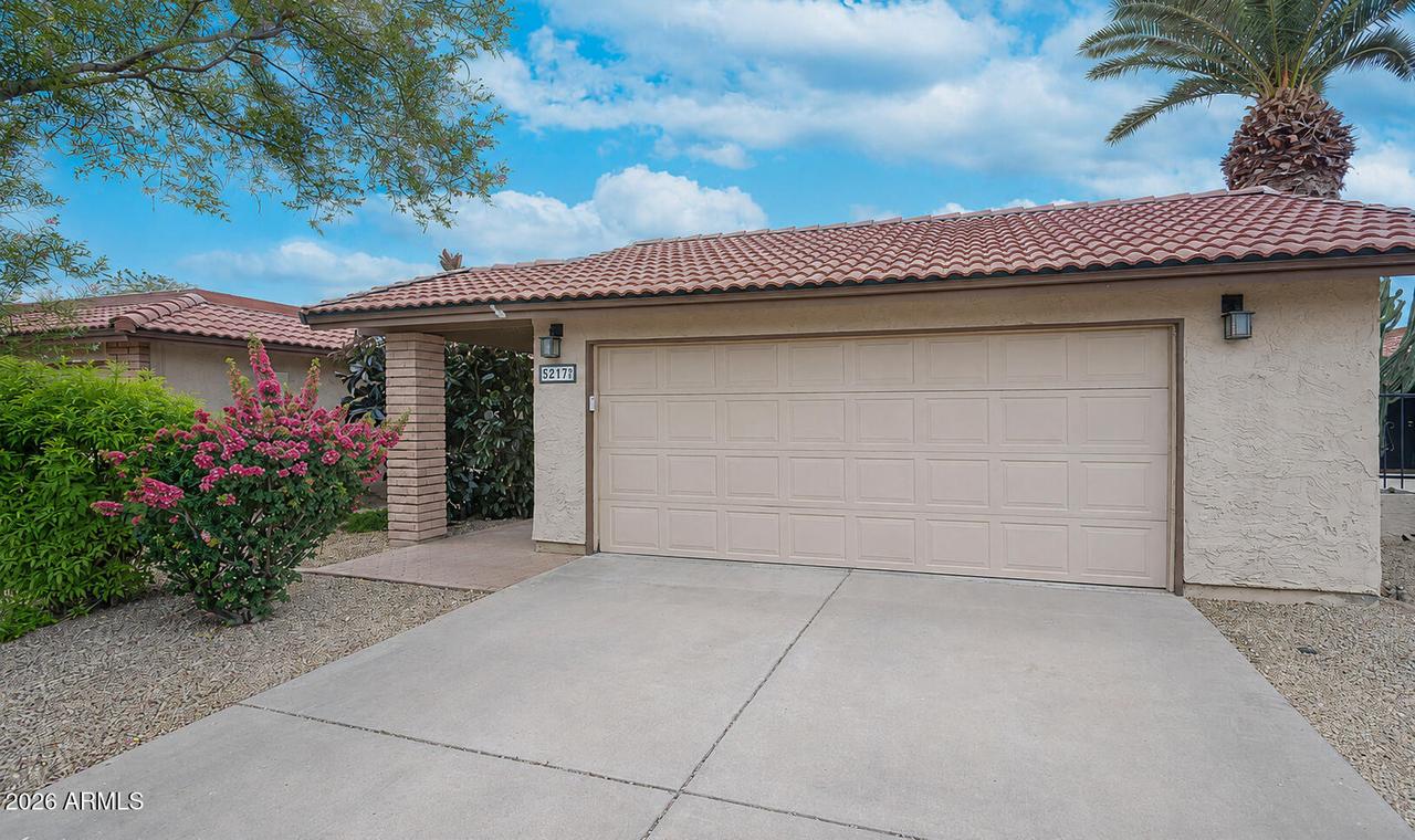 5217 E Tunder Cir., Phoenix, AZ 85044