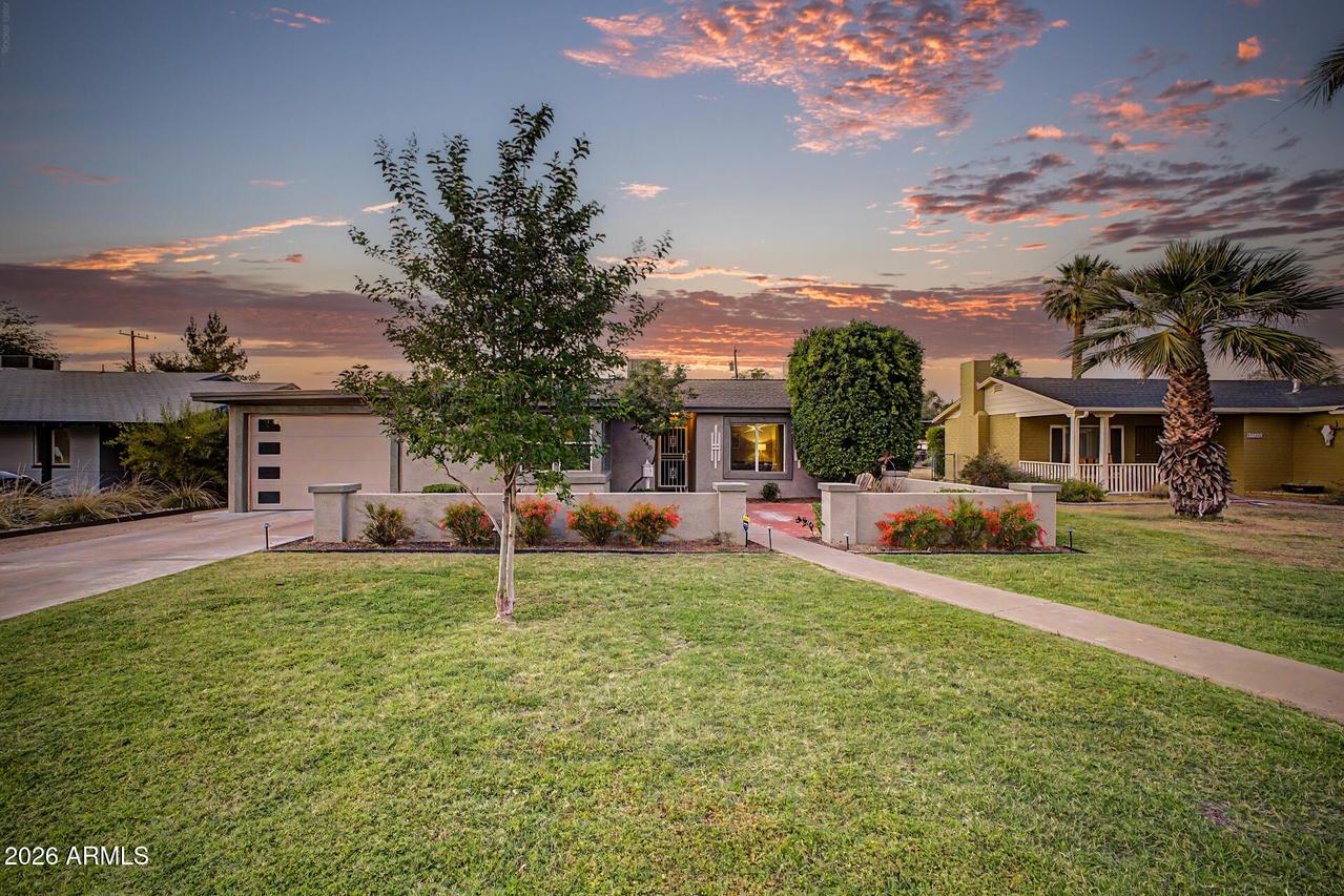 1440 E Flower St., Phoenix, AZ 85014