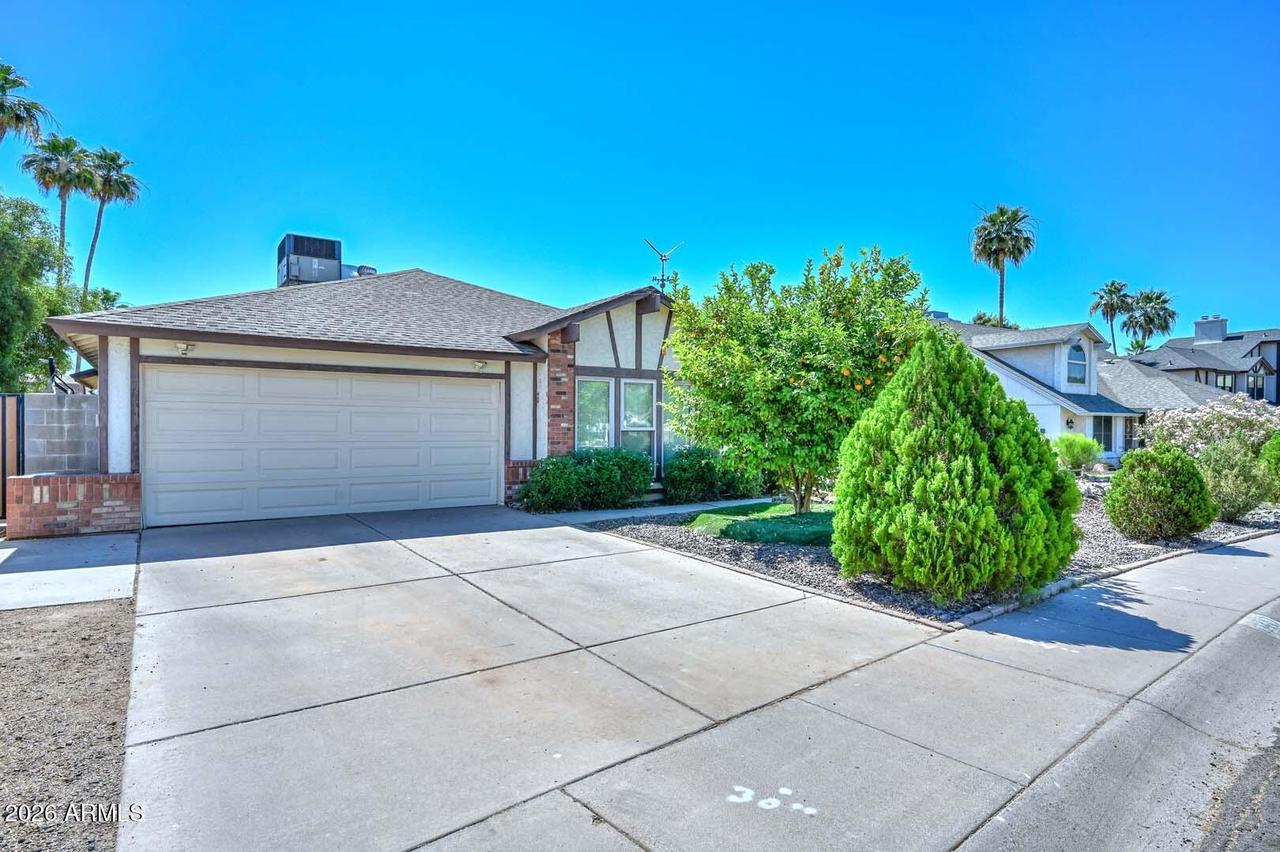 13417 N 53rd Dr., Glendale, AZ 85304