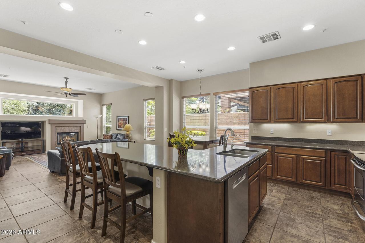 13047 W Plum Rd., Peoria, AZ 85383