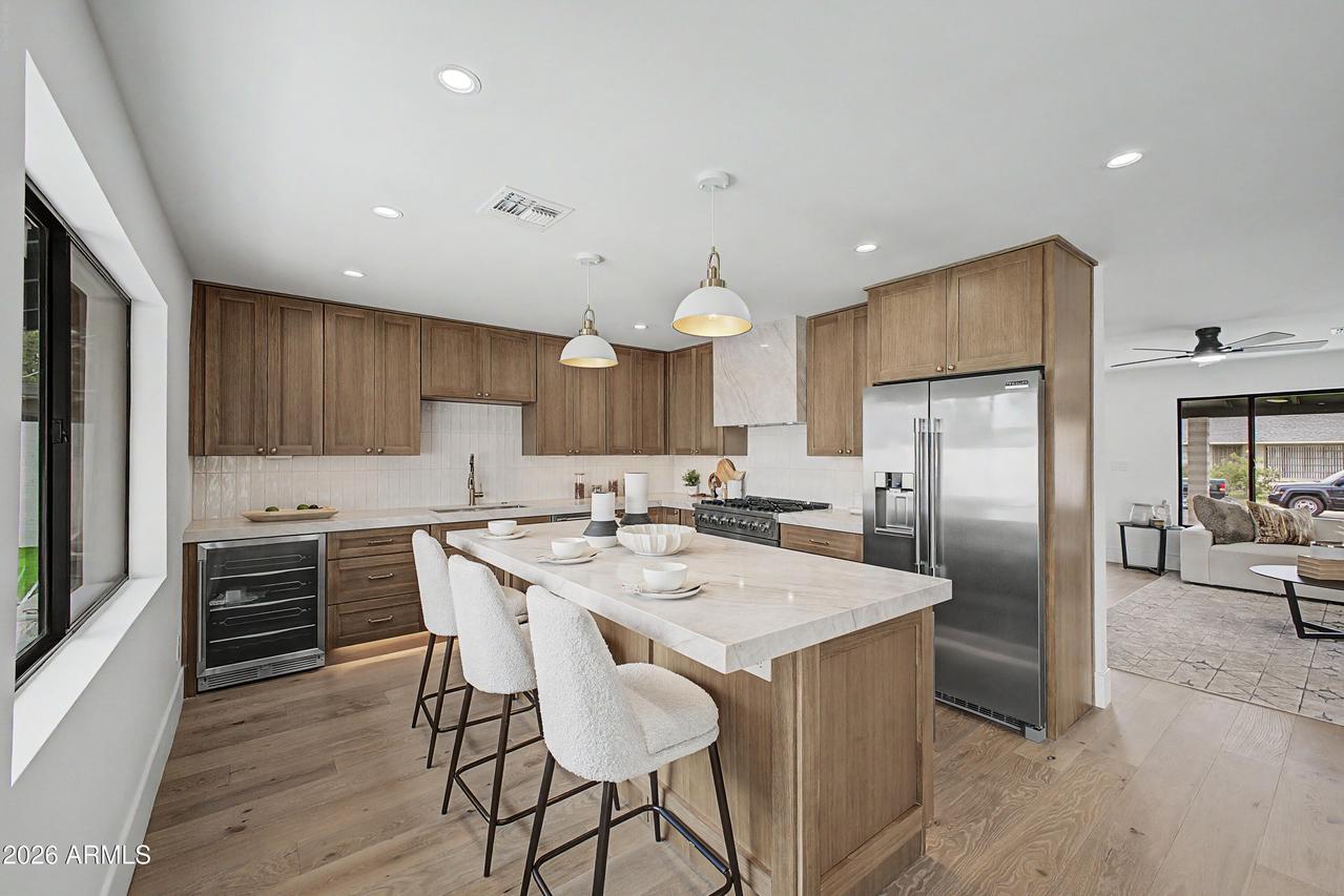 8008 E Whitton Ave., Scottsdale, AZ 85251