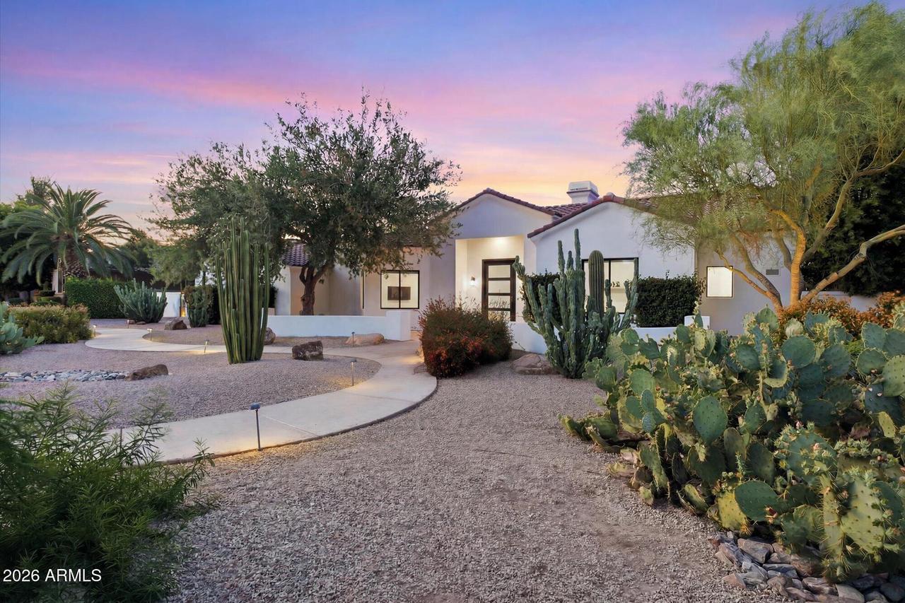 7130 E Belmont Ave., Paradise Valley, AZ 85253