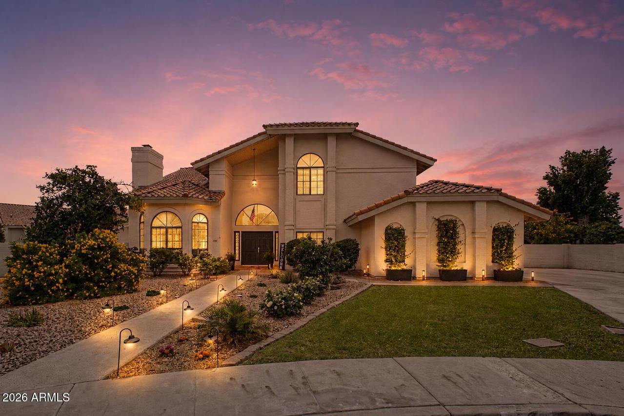 1241 N Nassau Cir., Mesa, AZ 85205