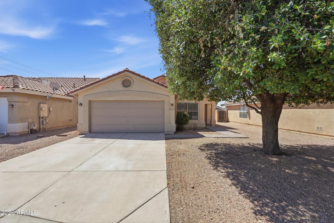 1007 S Slater Cir., Mesa, AZ 85206