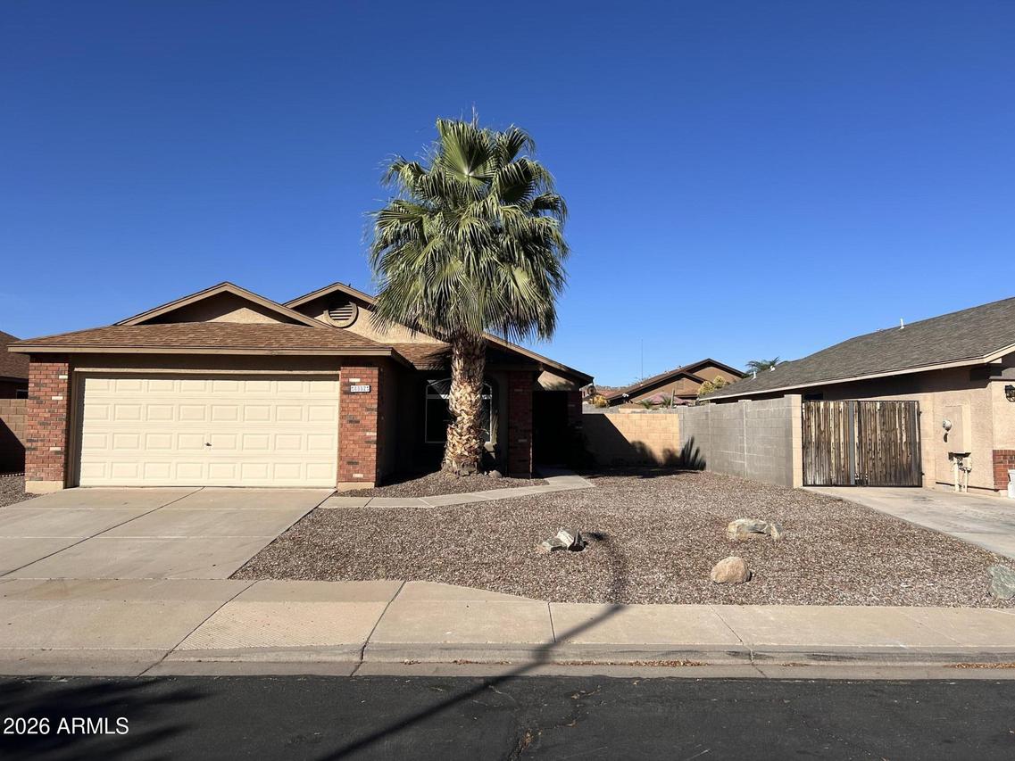 8852 E Dartmouth St., Mesa, AZ 85207