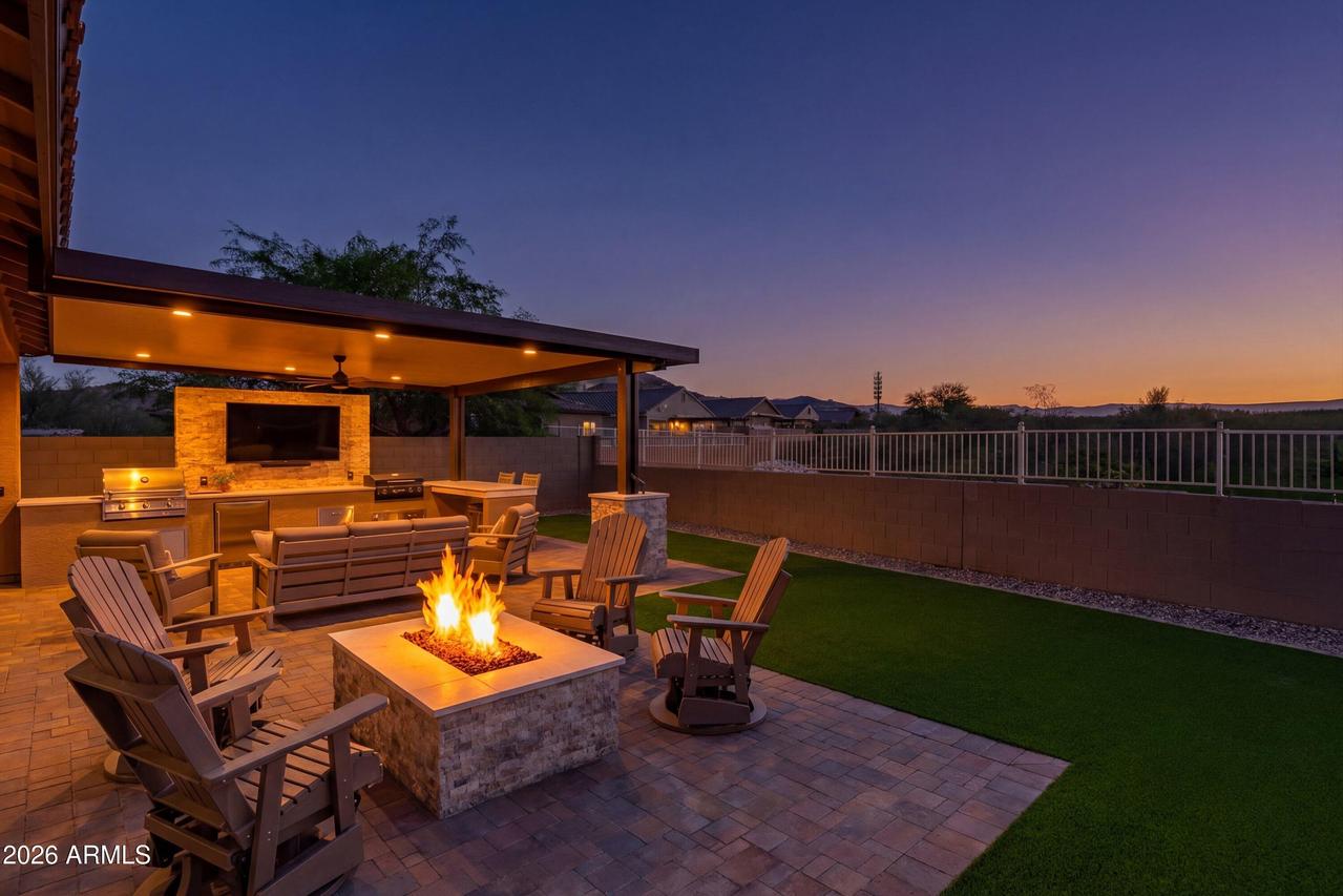 17569 W Summit Dr., Goodyear, AZ 85338